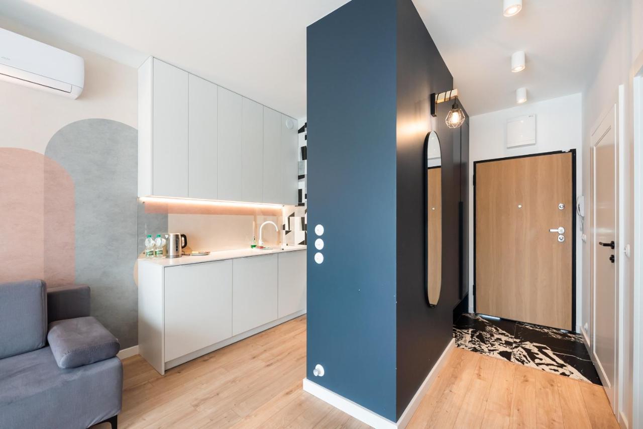 Postepu Comfort Apartment Warsaw Exterior photo
